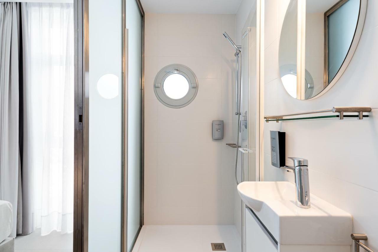 Apartamentos Y Estudios Centricos Conil Home Suite โกนิล เด ลาฟรอนเตรา ภายนอก รูปภาพ