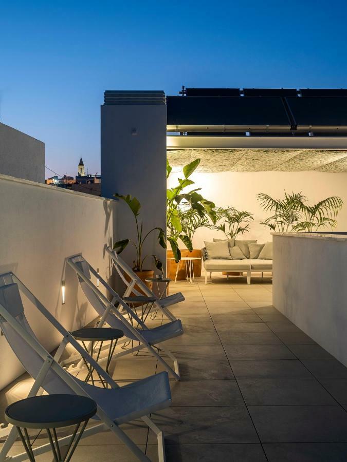 Apartamentos Y Estudios Centricos Conil Home Suite โกนิล เด ลาฟรอนเตรา ภายนอก รูปภาพ